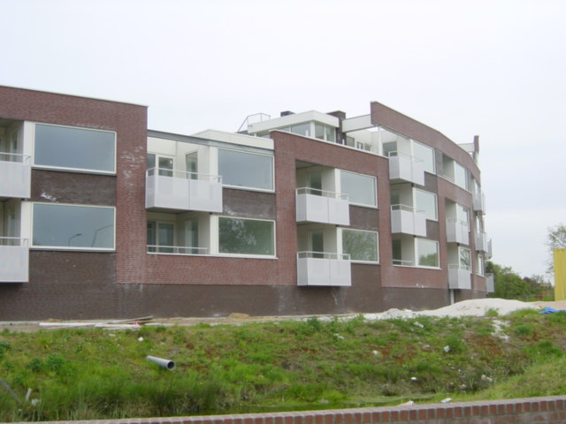 Balkonhekwerken-leuning-aluminium-Heesch-Cepu-Constructions.JPG