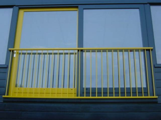 Frans-balkonhek-spijlen-aluminium-CEPU-Constructions.jpg