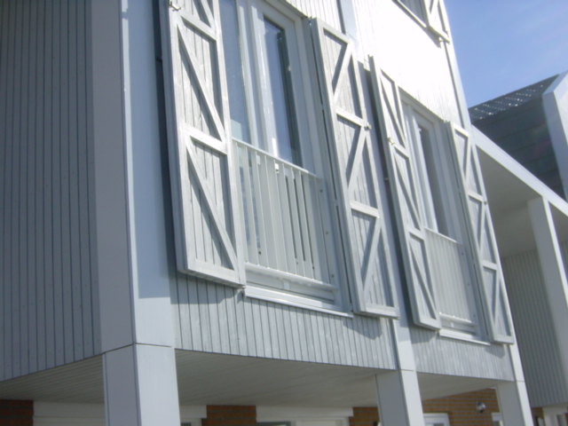 Franse-balkonhekken-lamellen-aluminium-vloeilas-Rosmalen-Cepu.jpg