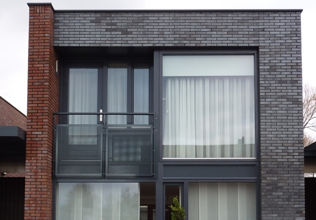 geperforeerd-Frans-balkon-hek-Cepu-Constructions-0.JPG